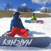 Den jako malovaný na svahu s Hatchey. 🌞

#snowboard #hatchey